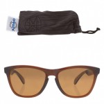 Oakley Frogskin Wayfarer Sunglasses in Brown 3 150x150 Oakley Frogskin Wayfarer Sunglasses in Brown