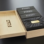 Reiz R50 Ltd 3 150x150 Reiz R50 in Pure Gold + Black Matte