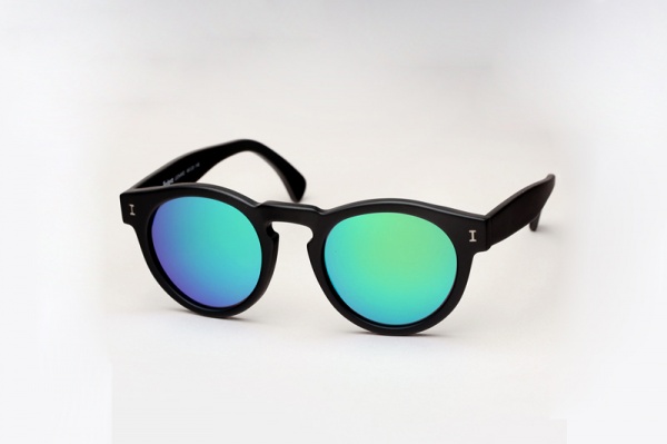 illesteva 2013 spring summer leonard colored mirrors series 2 Illesteva Summer 2013 Colored Mirrors Leonard Collection
