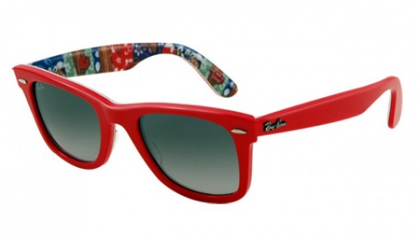 ray ban wayfarer 2013 summer 8 630x356 Ray Ban Summer 2013 Wayfarer Sunglasses Collection