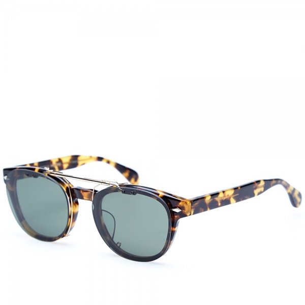 15 05 2014 maisonkitsune oliverpeoplestokyoclipsunglasses darktortoisebrowngreen 2 Maison Kitsune x Oliver Peoples Tokyo Clip Sunglasses