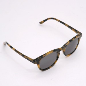 Han Kjobenhavn ‘Timeless’ Frame in Army Tortoise