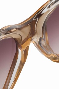 Linda Farrow x Peter Pilotto Terracotta Sunglasses 4 200x300 Linda Farrow x Peter Pilotto Terracotta Sunglasses 4