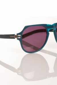 Linda Farrow x Tim Hamilton Black Blue Sunglasses 3 200x300 Linda Farrow x Tim Hamilton Black & Blue Sunglasses 3