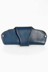 Tony Capitol Glasses Case by Steve Mono 2 200x300 Tony Capitol Glasses Case by Steve Mono 2