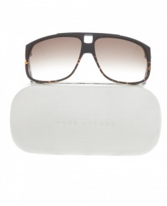 Marc Jacobs Square Plastic Aviators 4 243x300 Marc Jacobs Square Plastic Aviators