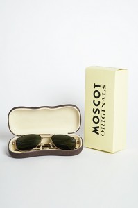 Moscot Zulu Gold Sunglasses 4 199x300 Moscot Zulu Gold Sunglasses 4