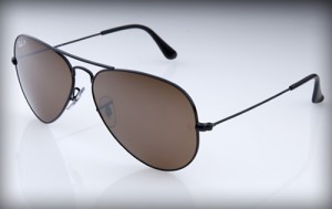 Ray Ban Aviator Celebration 2 300x189 Ray Ban Aviator Celebration 2