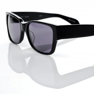 Linda Farrow for The Row 5C1 Black Wayfarer Sunglasses 2 300x300 Linda Farrow for The Row 5C1 Black Wayfarer Sunglasses 2