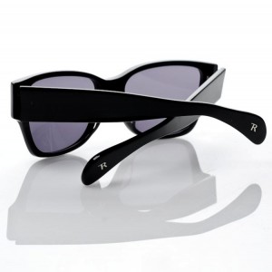 Linda Farrow for The Row 5C1 Black Wayfarer Sunglasses 5 300x300 Linda Farrow for The Row 5C1 Black Wayfarer Sunglasses 5