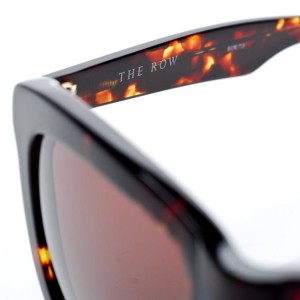 Linda Farrow for The Row 7C3 Oversize Tortoise Sunglasses 05 300x300 Linda Farrow for The Row 7C3 Oversize Tortoise Sunglasses 05