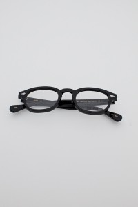 Moscot Lemtosh Black Eyeglasses 4 200x300 Moscot Lemtosh Black Eyeglasses 4
