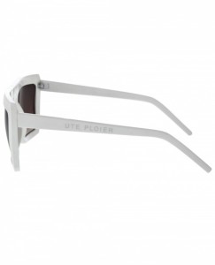 Ute Ploier Square Frame Sunglasses 3 243x300 Ute Ploier Square Frame Sunglasses 3
