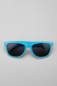 Glow in the Dark Wayfarer Sunglasses 3 200x300 Glow in the Dark Wayfarer Sunglasses 3