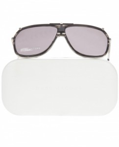 Marc Jacobs Grey Oversized Sunglasses03 243x300 Marc Jacobs Grey Oversized Sunglasses03