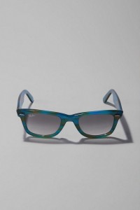 Ray Ban Marbled Wayfarer Sunglasses 2 200x300 Ray Ban Marbled Wayfarer Sunglasses 2