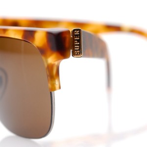 Retro Super Future Andrea Sunglasses in Blonde Havana 05 300x300 Retro Super Future Andrea Sunglasses in Blonde Havana 05