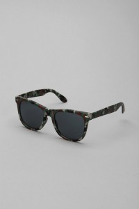 DC Camo Wayfarer Sunglasses 2 200x300 DC Camo Wayfarer Sunglasses 2