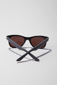 Hey Ya Wayfarer Sunglasses 3 200x300 Hey Ya Wayfarer Sunglasses 3