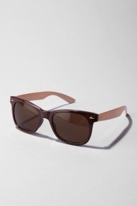 Hey Ya Wayfarer Sunglasses 4 200x300 Hey Ya Wayfarer Sunglasses 4