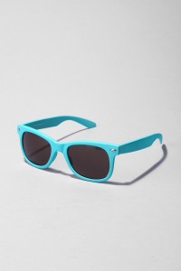 Hey Ya Wayfarer Sunglasses 5 200x300 Hey Ya Wayfarer Sunglasses 5