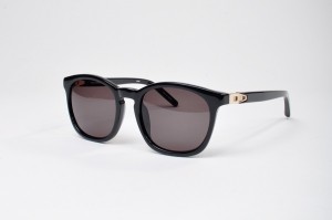 Linda Farrow for Alexander Wang Sunglasses 05 300x199 Linda Farrow for Alexander Wang Sunglasses 05