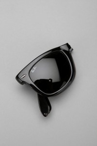 Ray Ban Folding Wayfarers 5 200x300 Ray Ban Folding Wayfarers 5