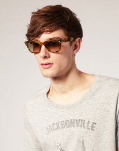 Ray Ban Marbled Tortoiseshell Wayfarers 3 235x300 Ray Ban Marbled Tortoiseshell Wayfarers 3