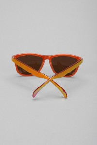 Razzy Metallic Wayfarer Sunglasses 3 200x300 Razzy Metallic Wayfarer Sunglasses 3