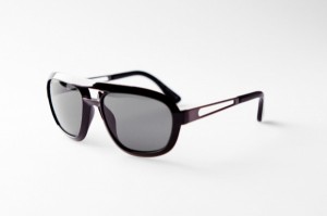 Tods Spring   Summer 2011 Aviator Sunglasses 02 300x199 Tods Spring   Summer 2011 Aviator Sunglasses 02