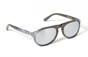 yoshio kubo Kaneko Optical Splash Glasses 3 300x195 yoshio kubo & Kaneko Optical Splash Glasses 3