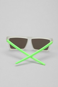 Carnival Wayfarer Sunglasses 3 200x300 Carnival Wayfarer Sunglasses 3