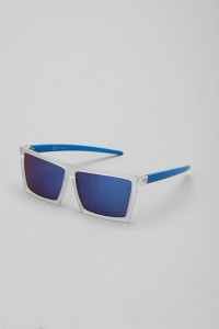 Carnival Wayfarer Sunglasses 5 200x300 Carnival Wayfarer Sunglasses 5