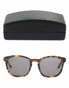 Linda Farrow Projects Alexander Wang Tortoiseshell Antique Gold Sunglasses 3 235x300 Linda Farrow Projects Alexander Wang Tortoiseshell Antique Gold Sunglasses 3