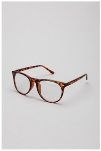 Polo Tort Readers 02 201x300 Polo Tort Readers 02