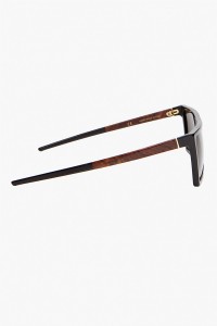 Super W in Black Briar 2 200x300 Super W in Black & Briar (2)