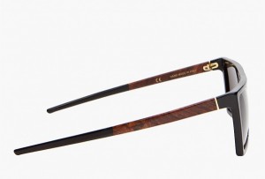 Super W in Black & Briar
