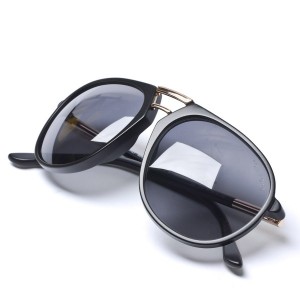 Tom Ford 4 300x300 Tom Ford 4