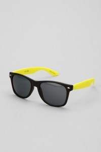 Two Tone Matte Wayfarer Sunglasses 4 200x300 Two Tone Matte Wayfarer Sunglasses 4
