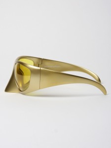 Linda Farrow X Bernard Willhelm Visor Shades2 225x300 Linda Farrow X Bernard Willhelm Visor Shades2