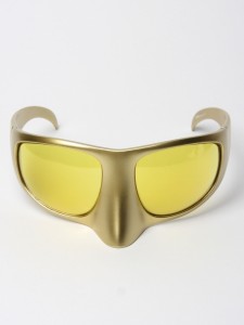 Linda Farrow X Bernard Willhelm Visor Shades3 225x300 Linda Farrow X Bernard Willhelm Visor Shades3