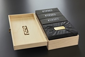Reiz R50 Ltd 3 300x200 Reiz R50 Ltd 3