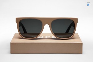 Super izzue Hilary Tsui Special Edition Flat Tops 2 300x200 Super & izzue & Hilary Tsui Special Edition Flat Tops (2)