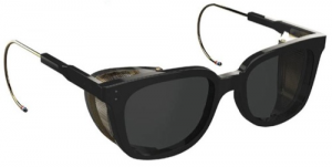 Thom Browne Dita Eyewear Fall 2011 Collection 6 300x151 Thom Browne & Dita Eyewear Fall 2011 Collection (6)