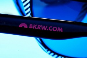 bkrw oakley frogskins sunglasses 4 300x199 bkrw oakley frogskins sunglasses 4