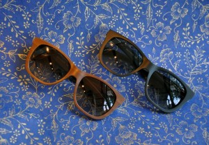 Gold & Wood B15