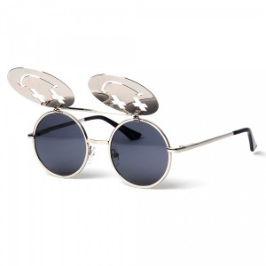 Jeremy Scott Linda Farrow Projects Shiny Silver Smile Sunglasses 3 300x300 Jeremy Scott & Linda Farrow Projects Shiny Silver Smile Sunglasses (3)