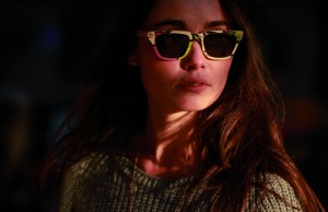 Sunglasses from Recycled Skateboards 3 300x194 Sunglasses from Recycled Skateboards (3)