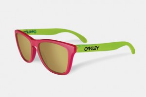 Oakley Frogskin “Blacklight Pack”