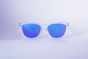 oakley frogskin sunglasses polished clearviolet 0002 300x200 oakley frogskin sunglasses polished clearviolet 0002